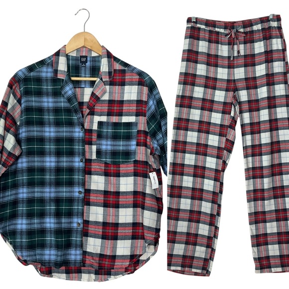 GAP sz Small Plaid Pajama Set Plaid Long Sleeve Button Front Stretch Waist NWT - Picture 1 of 10